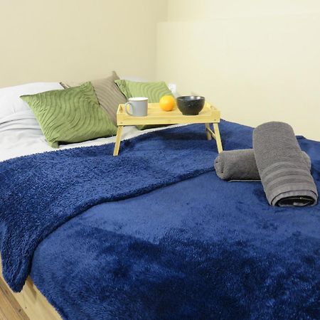 Uroczy Apartament Dla 4 Osob 바르샤바 외부 사진