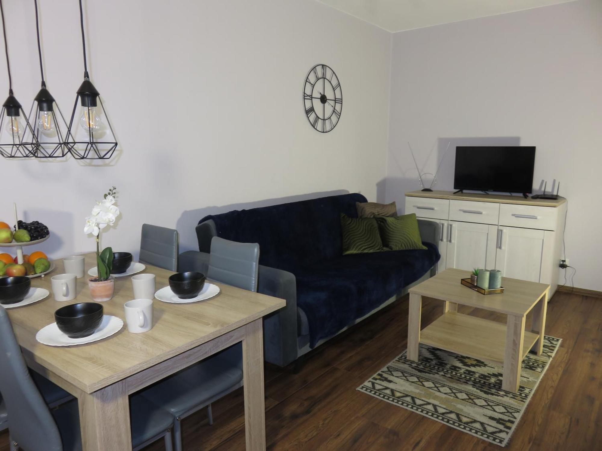 Uroczy Apartament Dla 4 Osob 바르샤바 외부 사진